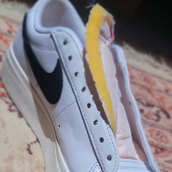 White/Black/Orange Nike, WMNS Blazer Low Platform DJ0292-101 - Picture 2 of 8
